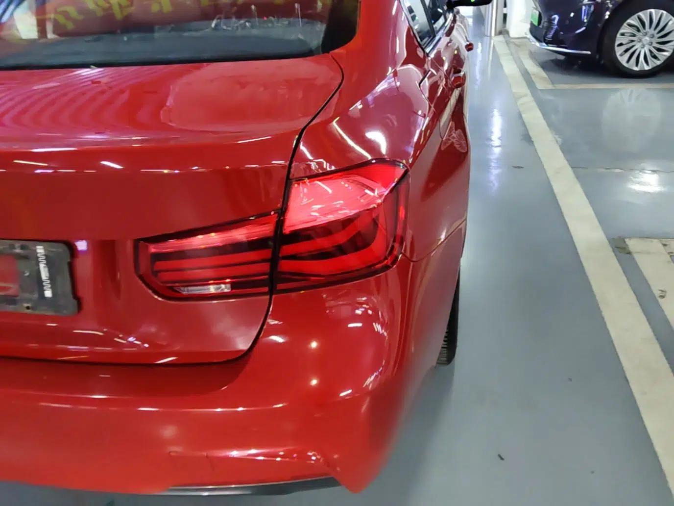 BMW 3 Series 2019 320i M Sport Package — миниатюра 7