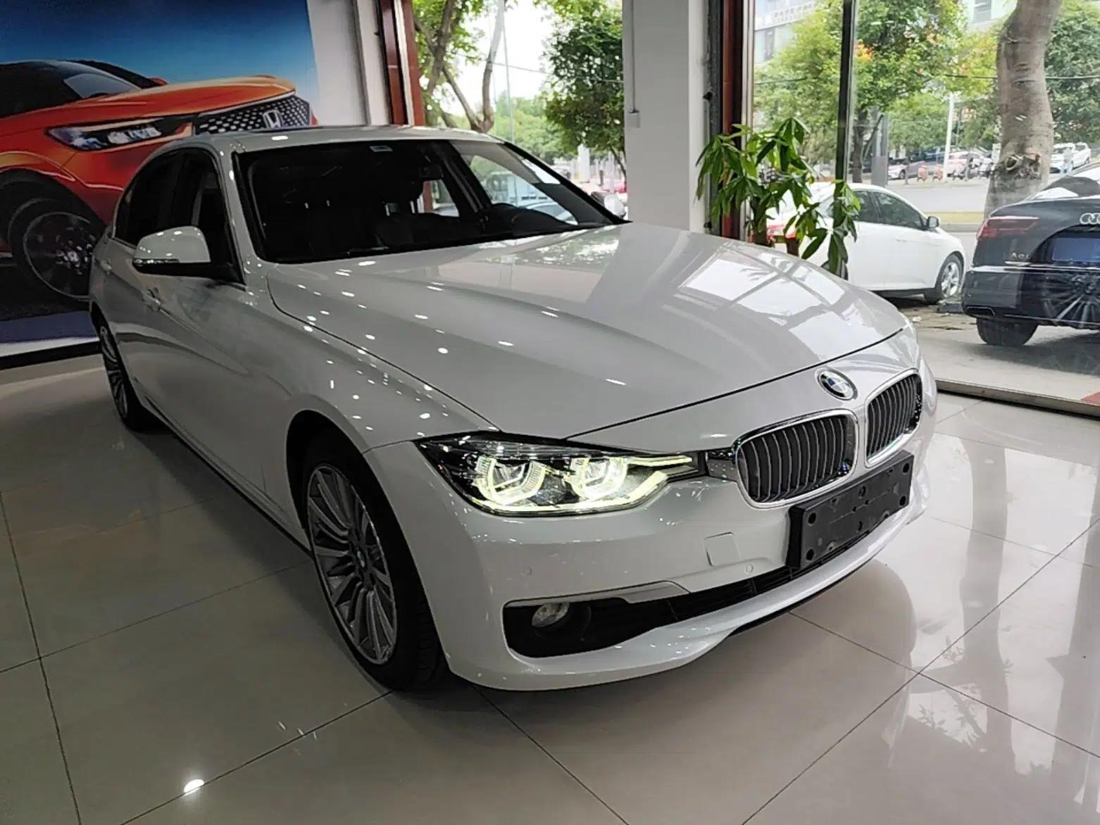 BMW 3 Series 2019 320Li Fashion Model — миниатюра 3