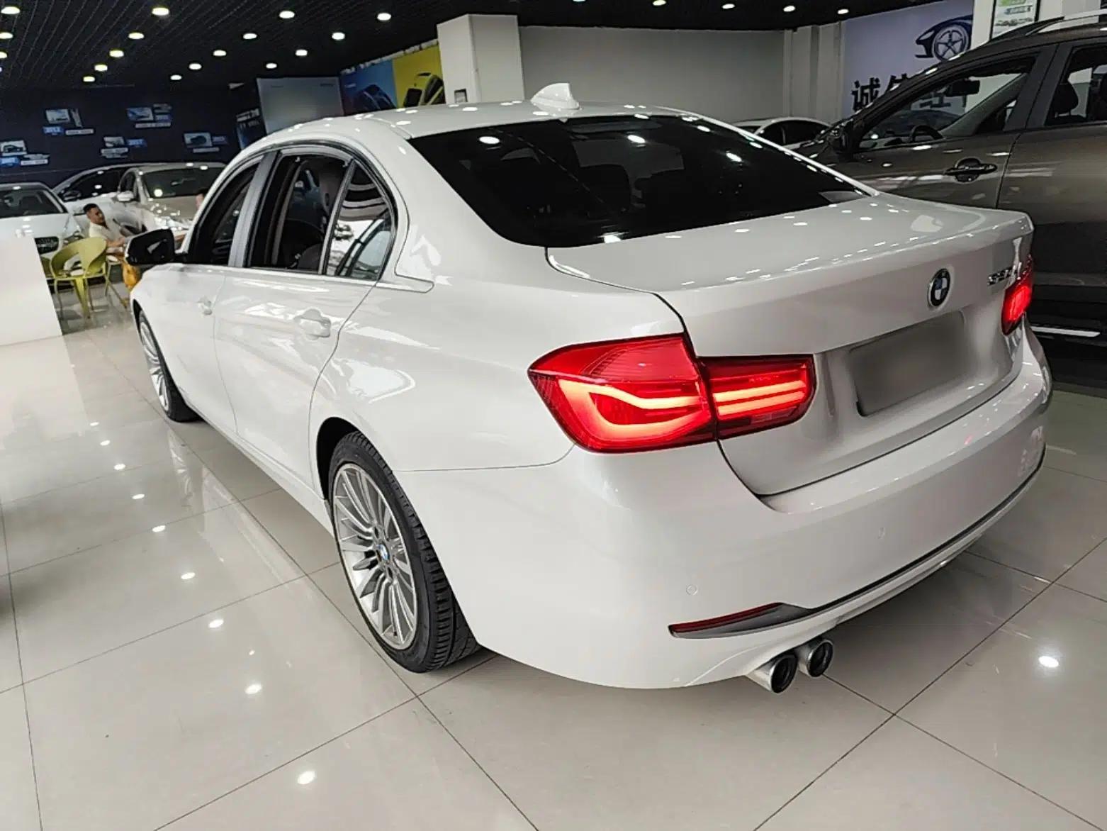 BMW 3 Series 2019 320Li Fashion Model — миниатюра 4