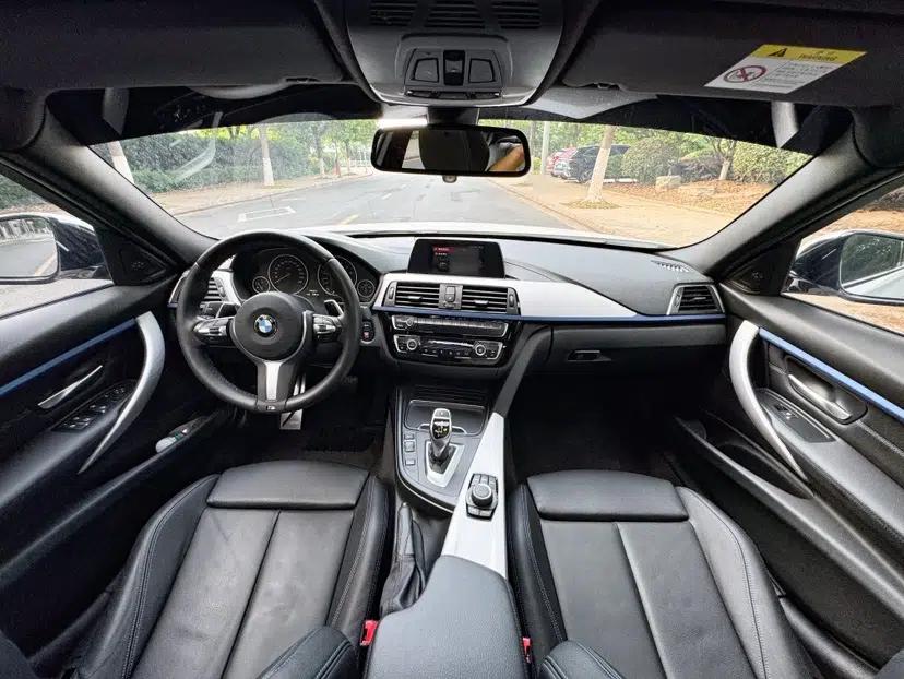 BMW 3 Series 2018 320i M Sport Package — миниатюра 20