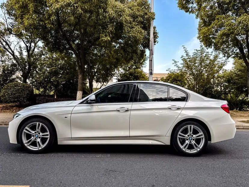 BMW 3 Series 2018 320i M Sport Package — миниатюра 4