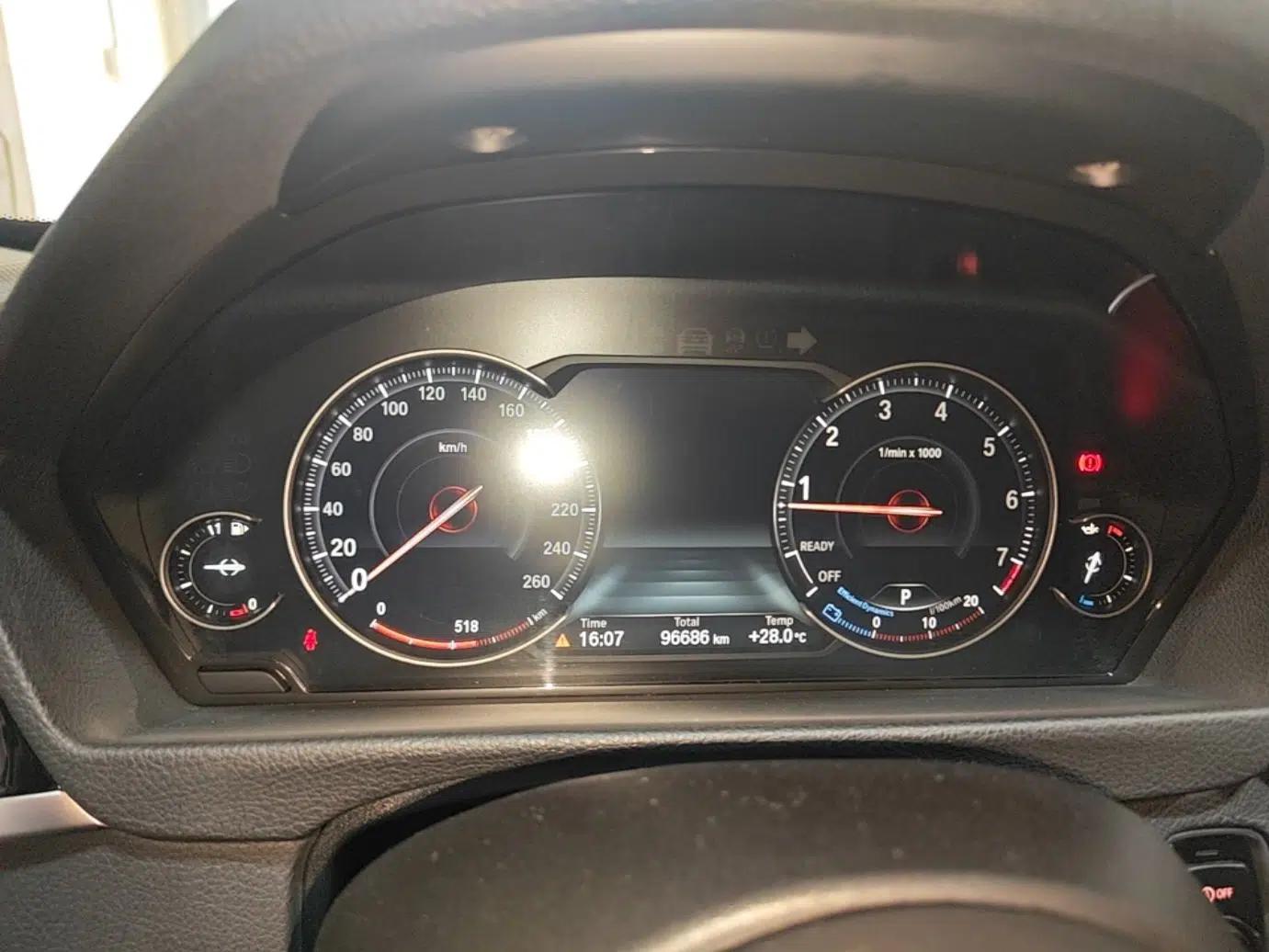 BMW 3 Series 2018 320Li Leading Model M Sport Package — миниатюра 14