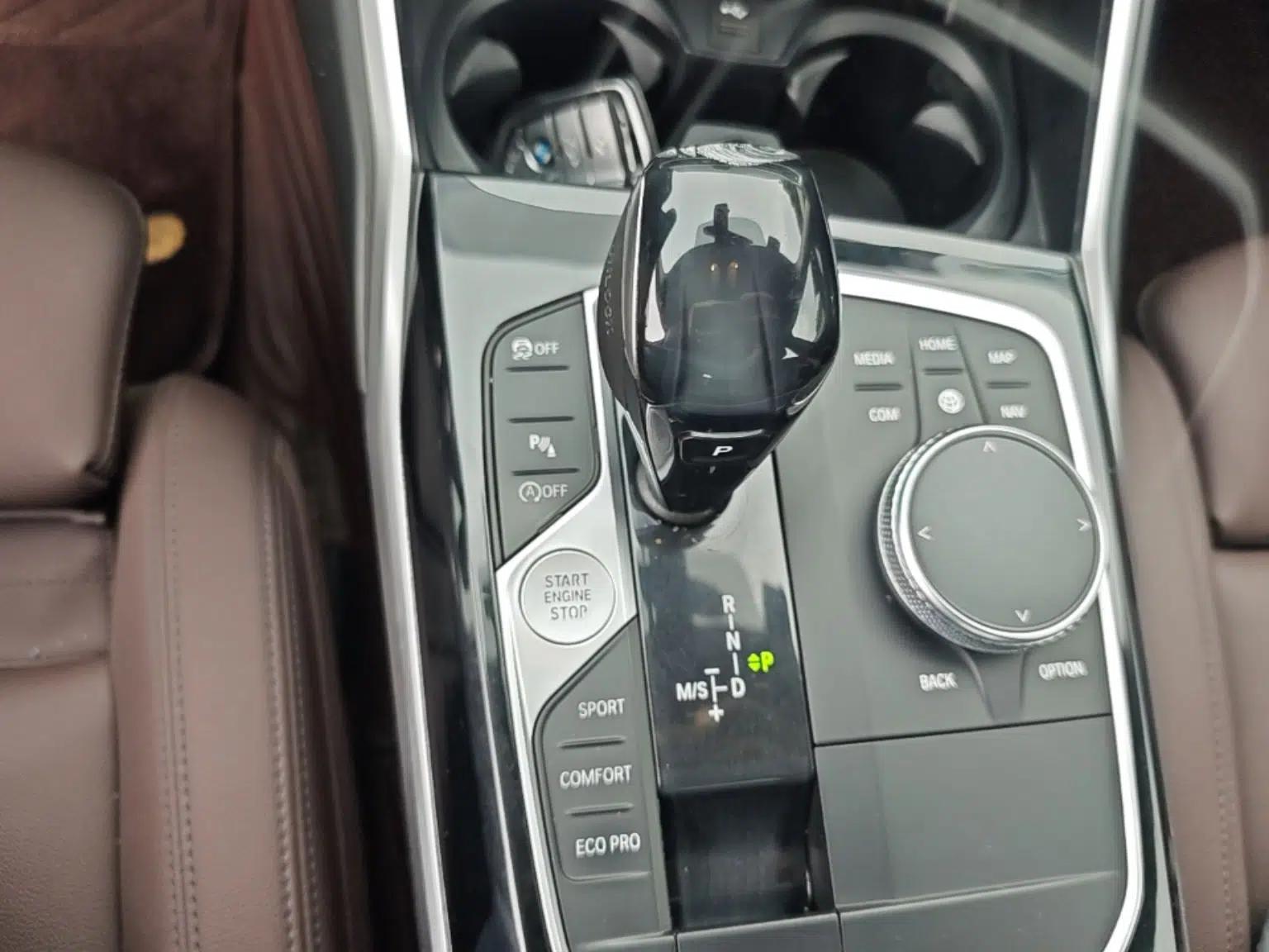 BMW 3 Series 2020 320Li M Sport Package — миниатюра 16