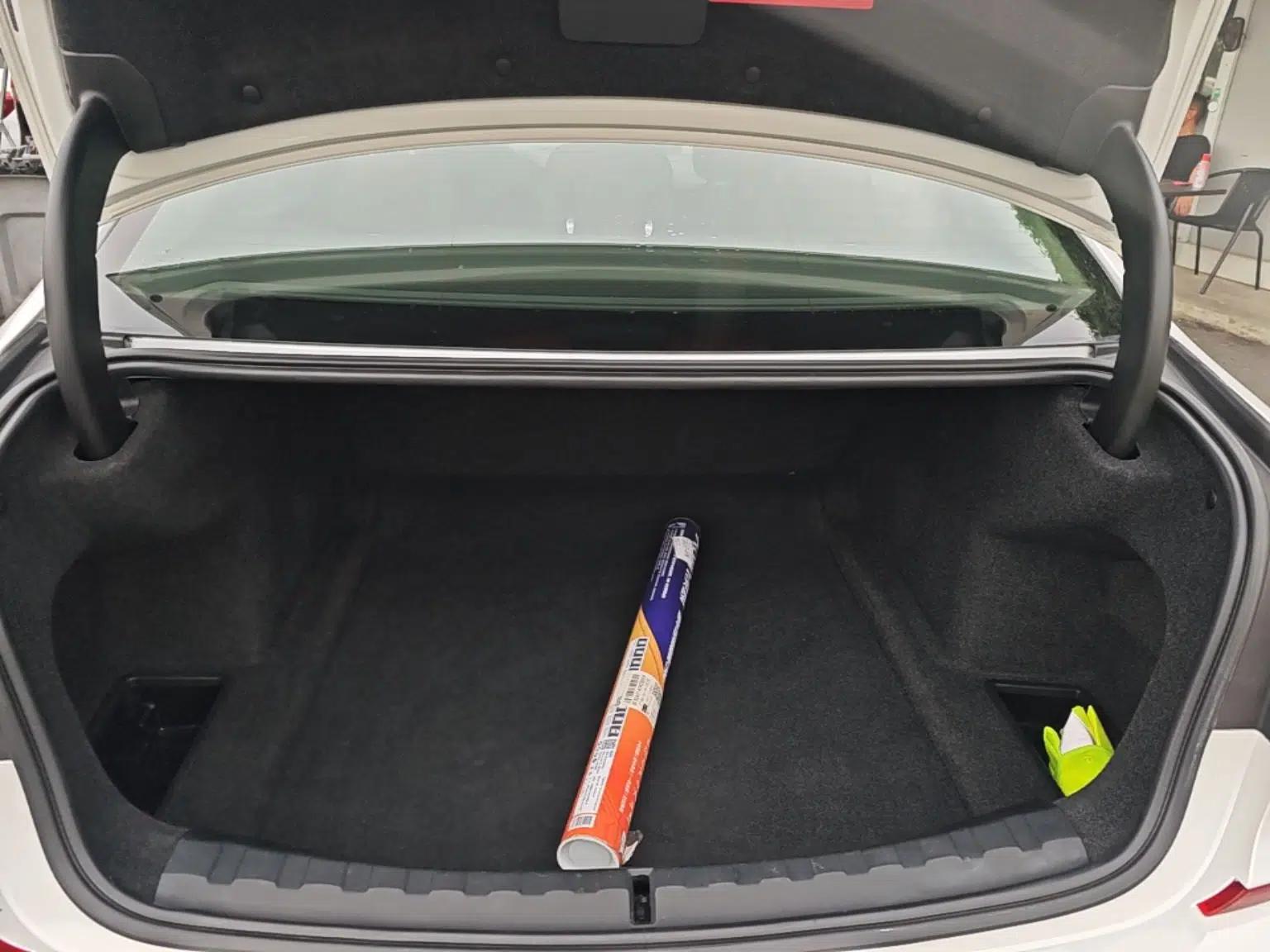 BMW 3 Series 2020 320Li M Sport Package — миниатюра 21