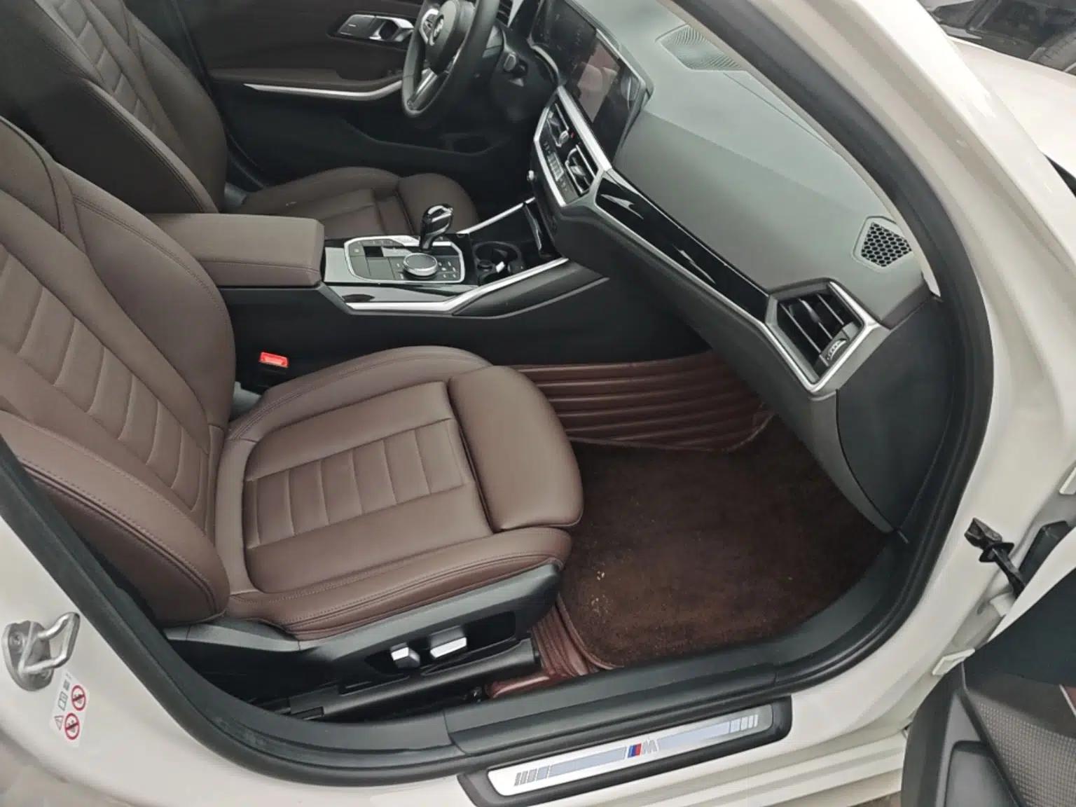 BMW 3 Series 2020 320Li M Sport Package — миниатюра 23