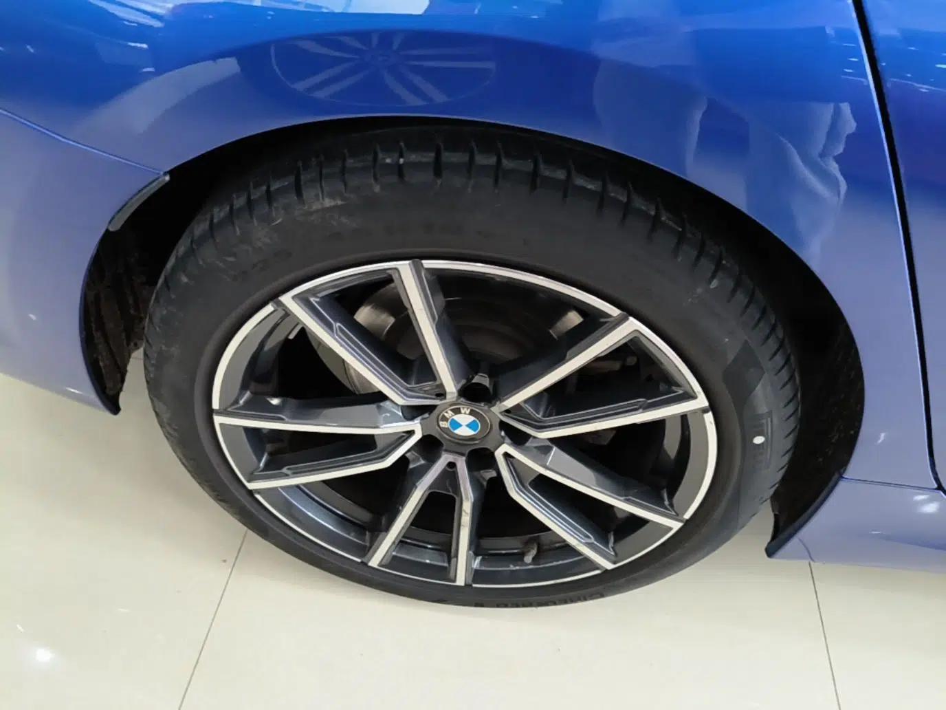 BMW 3 Series 2021 Second Facelift 320Li M Sport Package — миниатюра 10