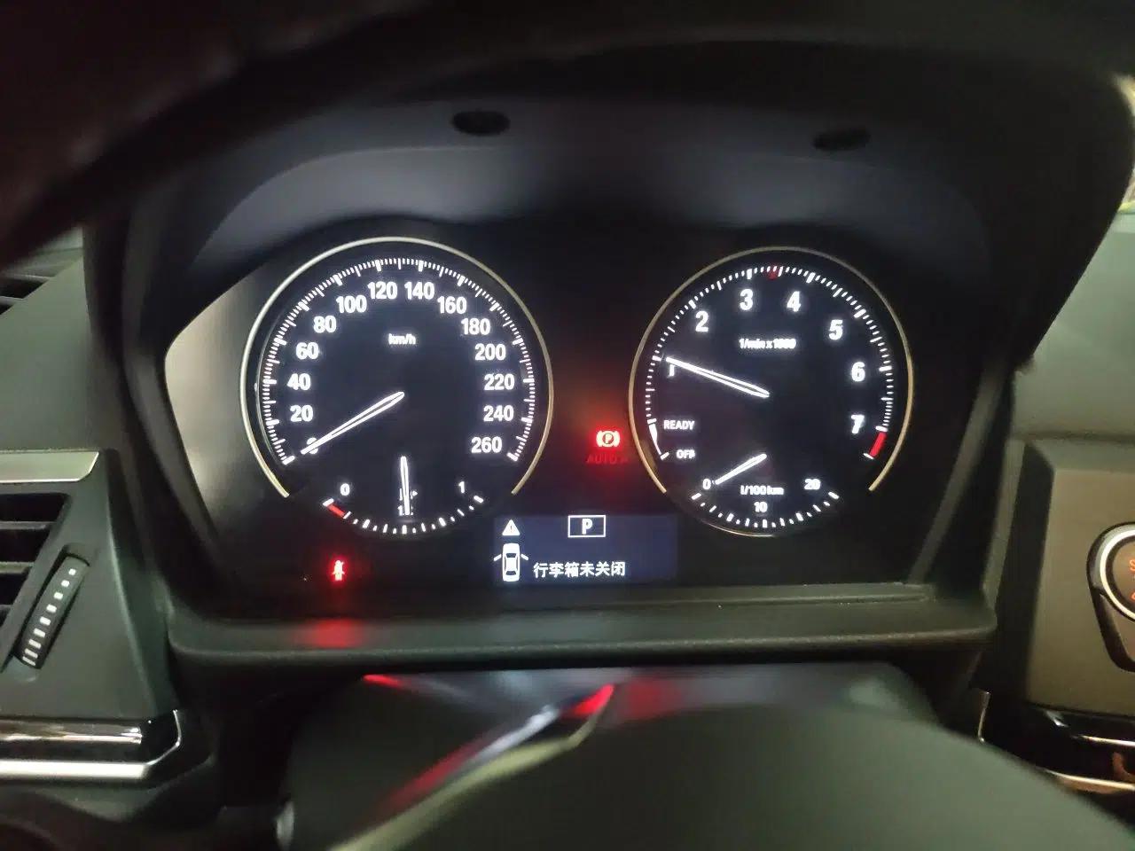 BMW 1 Series 2017 118i Sport Edition — миниатюра 12