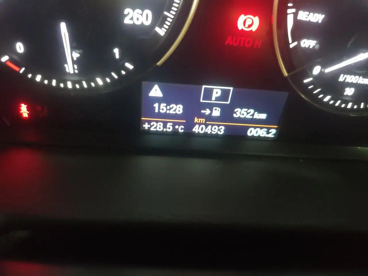 BMW 1 Series 2017 118i Sport Edition — миниатюра 13