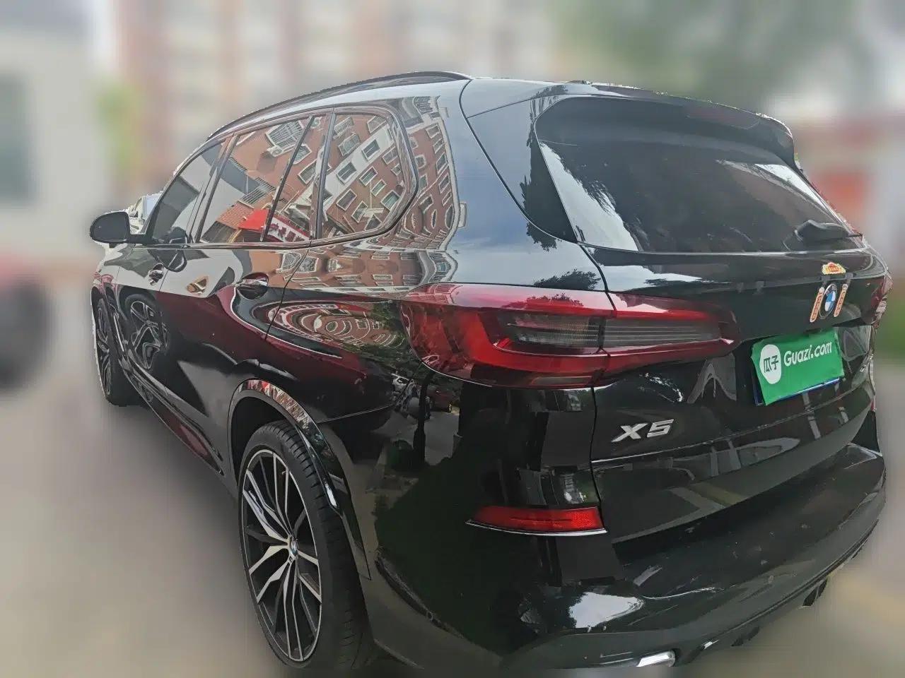 BMW X5 2022 xDrive 40Li M Sport Package — миниатюра 4