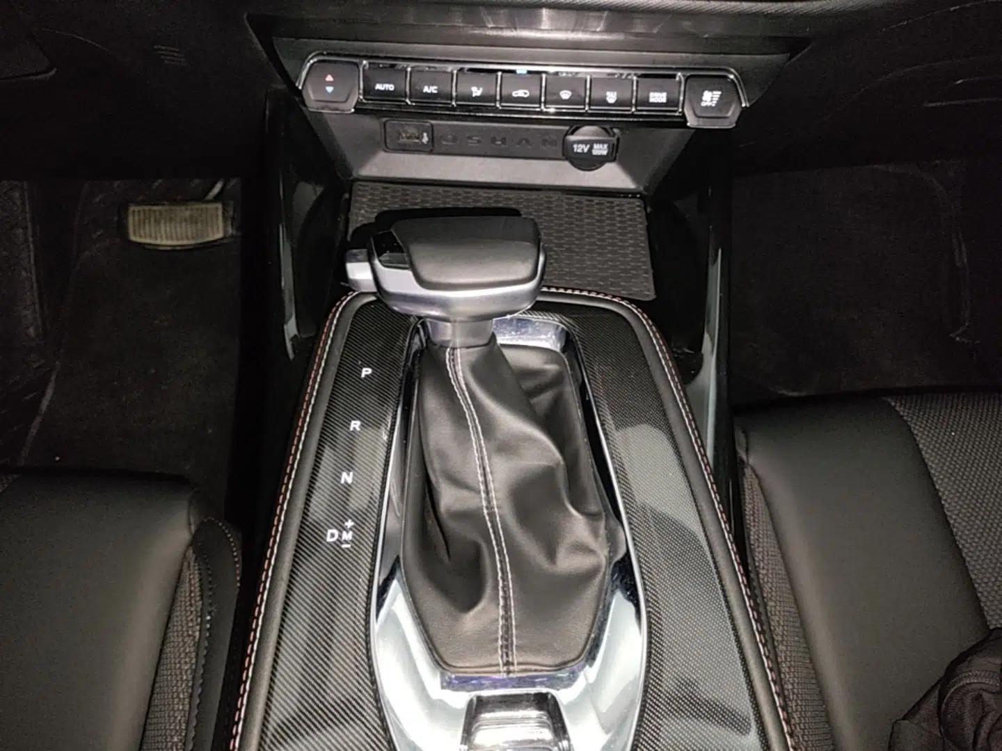 CHANGAN OSHAN X5 2021 Revised Version 1.5T DCT Luxury Edition — миниатюра 17