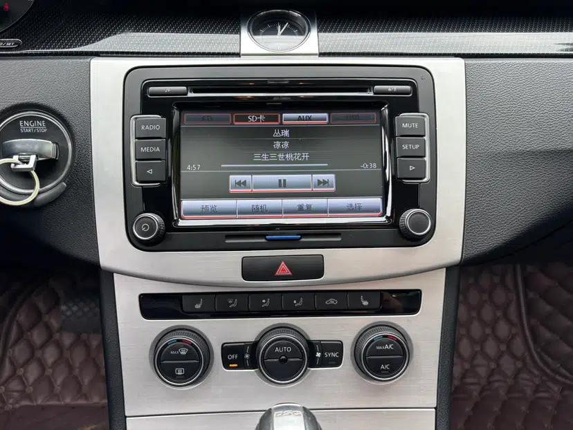 Volkswagen Magotan 2015 1.8TSI Luxury Model — миниатюра 15