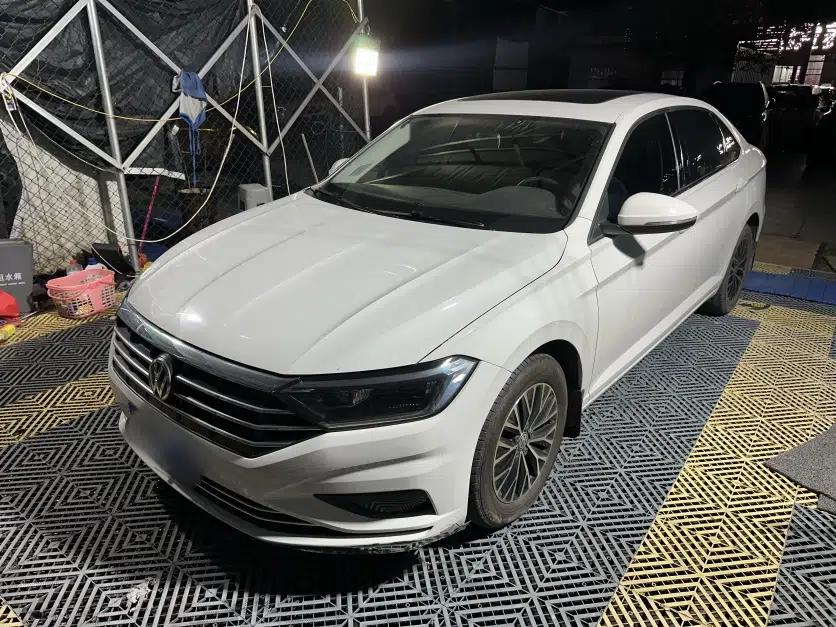 Volkswagen Sagitar 2019 200TSI DSG Comfort Version China V Standard — миниатюра 3
