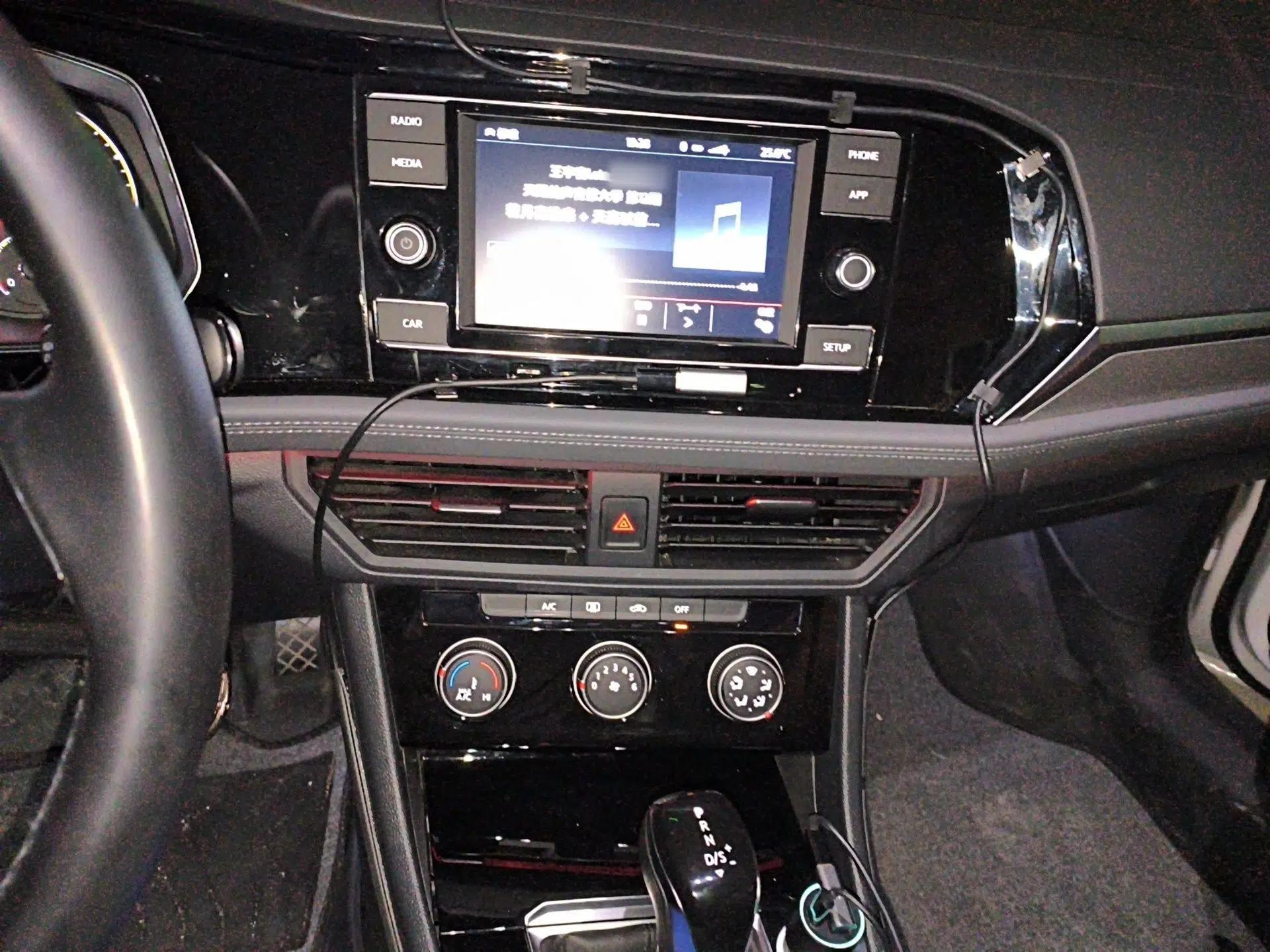Volkswagen Sagitar 2019 200TSI DSG Comfort Version China V Standard — миниатюра 10