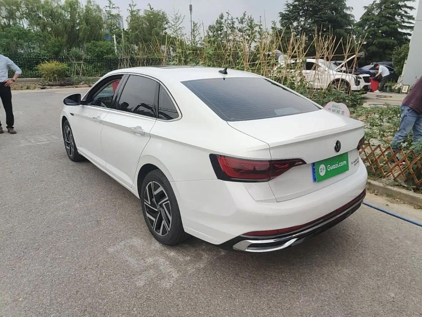 Volkswagen Sagitar 2023 300TSI DSG Excellence Edition — миниатюра 4