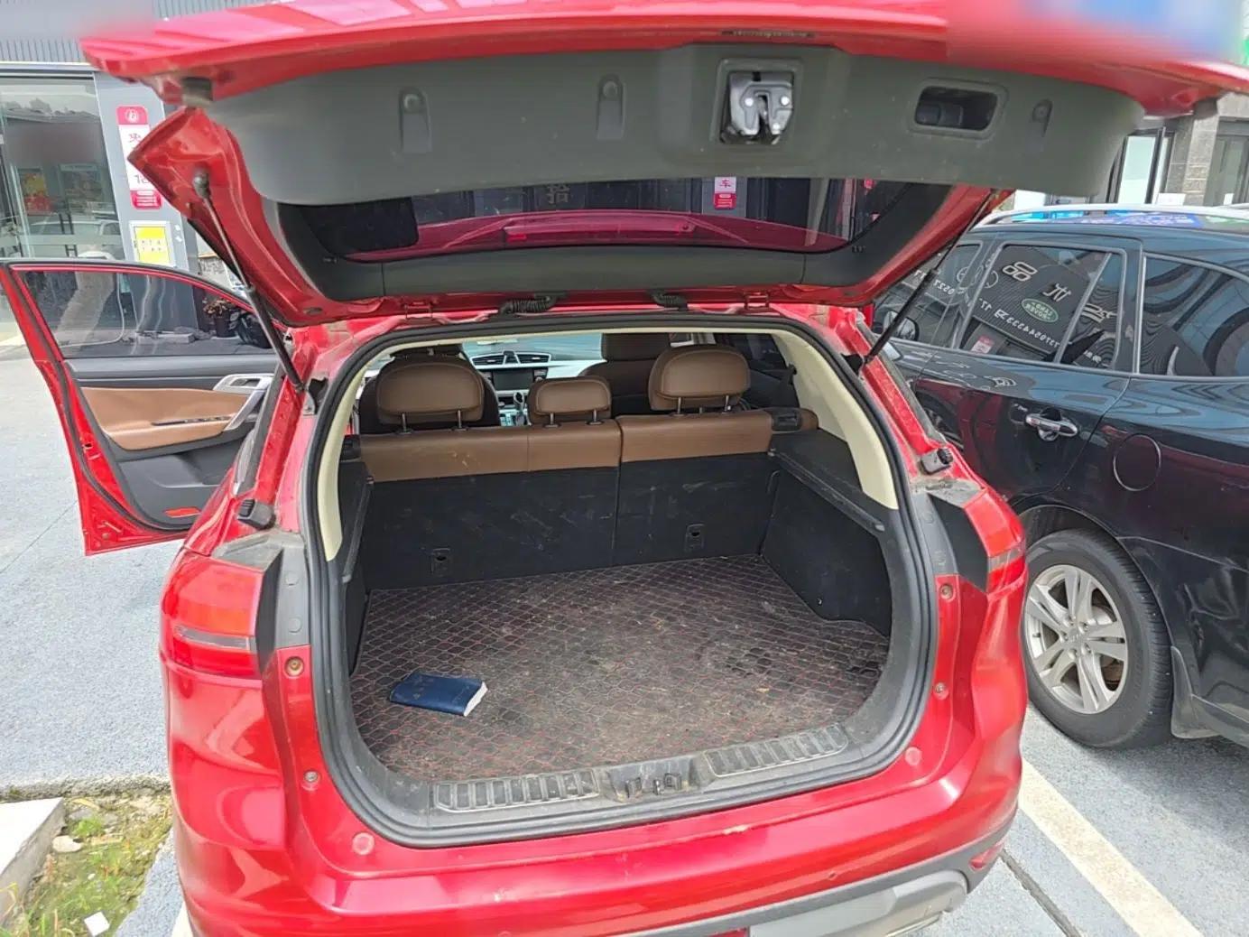Geely Auto Emgrand X7 Sport 2016 1.8TD Automatic ZhiZun Version — миниатюра 22