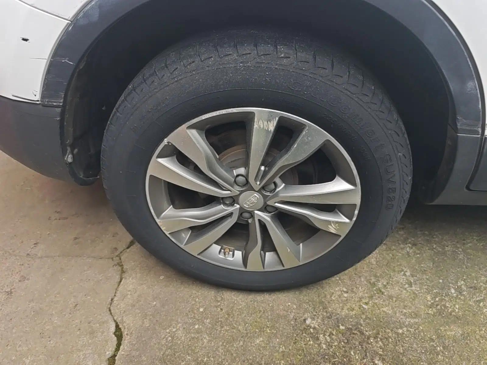 Geely Auto Emgrand X7 Sport 2016 1.8TD Automatic Smart Connectivity Version — миниатюра 10