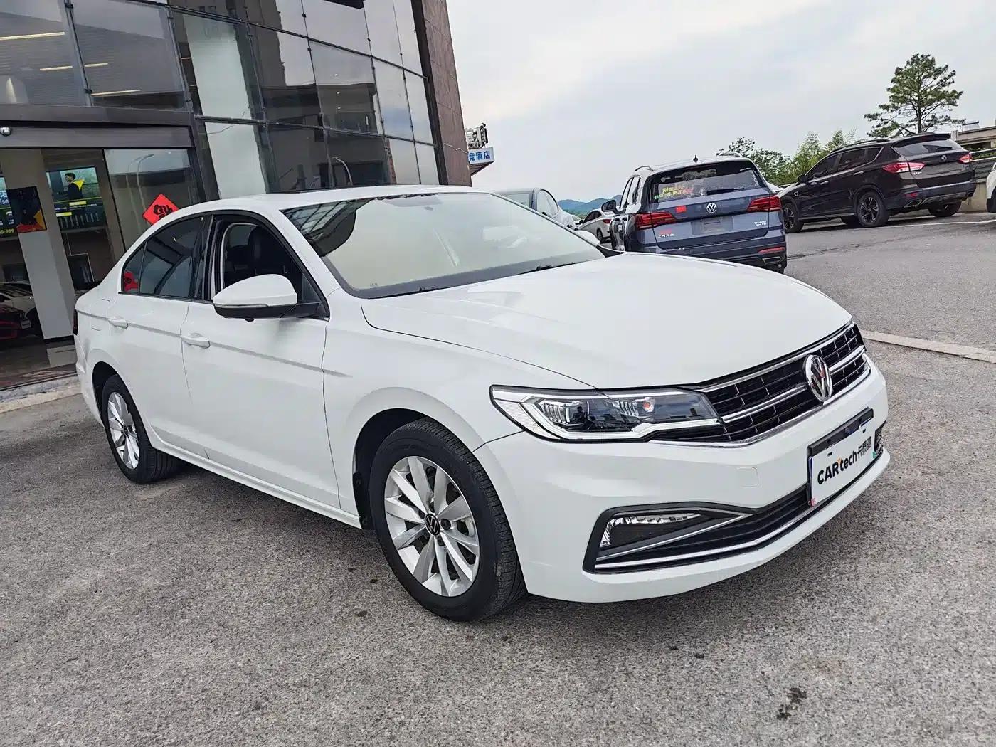 2021 Volkswagen Bora 1.5L Automatic Comfort Smart Connect Edition — миниатюра 3