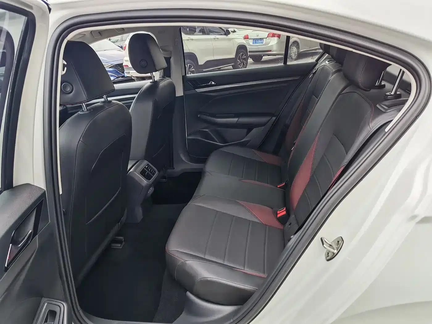 2021 Volkswagen Bora 1.5L Automatic Comfort Smart Connect Edition — миниатюра 8