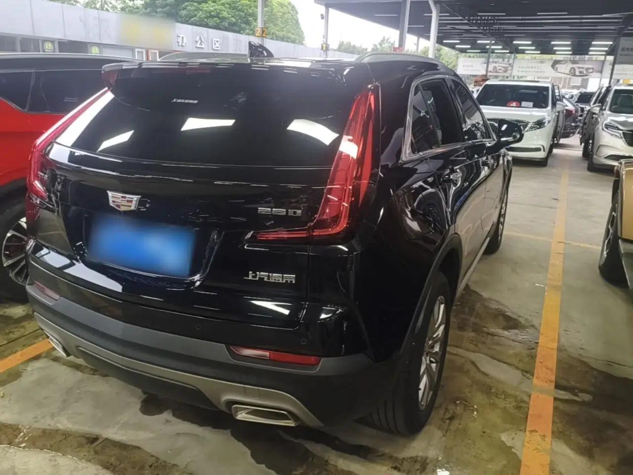 Cadillac XT4 2021 28T Two-Wheel Drive Leading Version — миниатюра 6