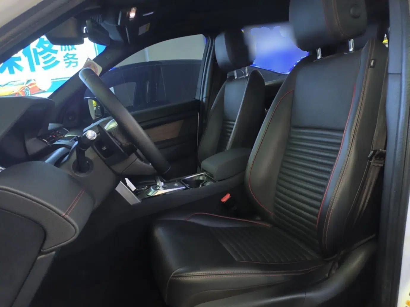 Land Rover Discovery Sport 2020 249 PS R-Dynamic Performance Edition — миниатюра 18