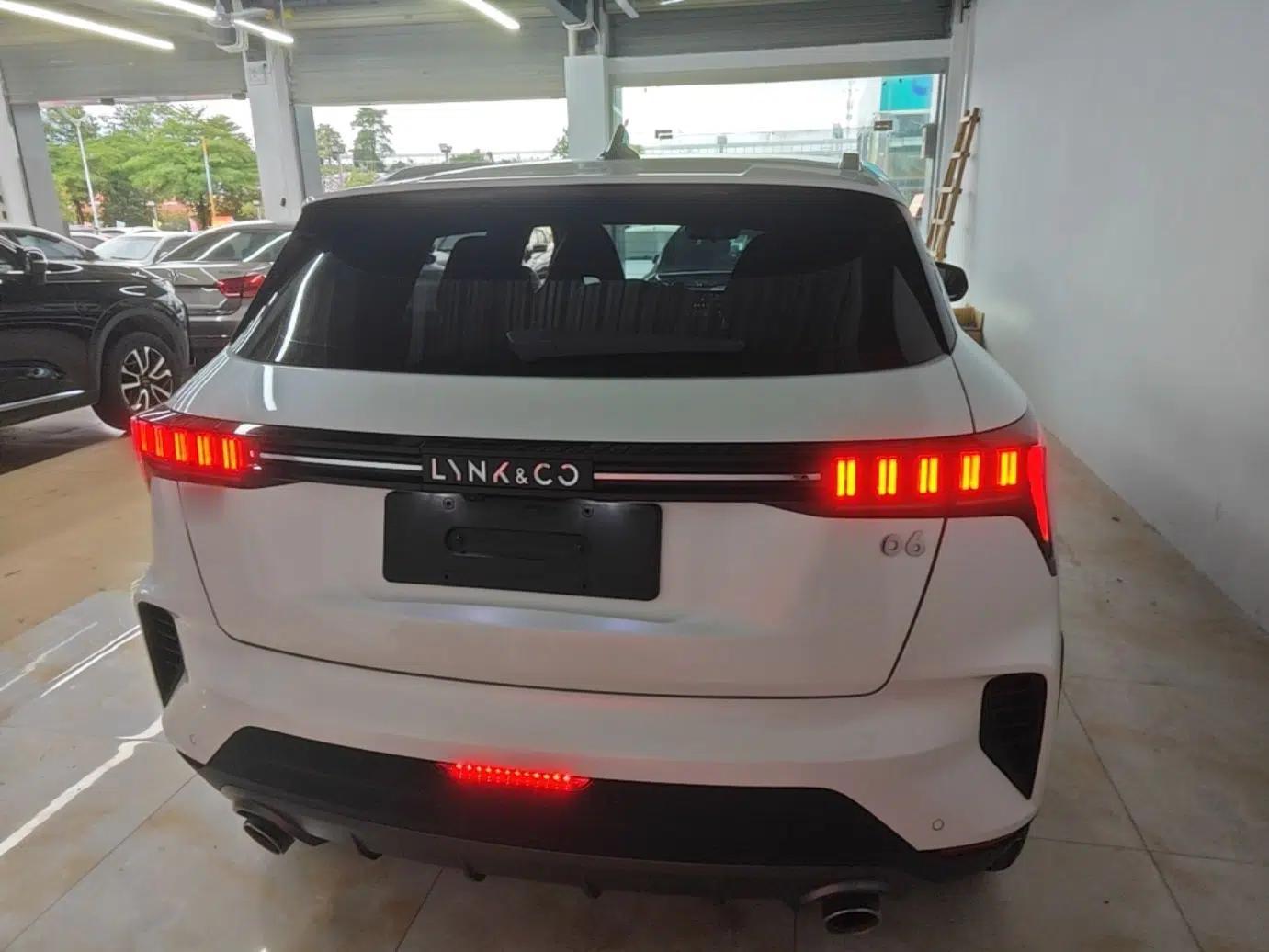 Lynk & Co 06 2023 Remix 1.5T JinPro — миниатюра 5