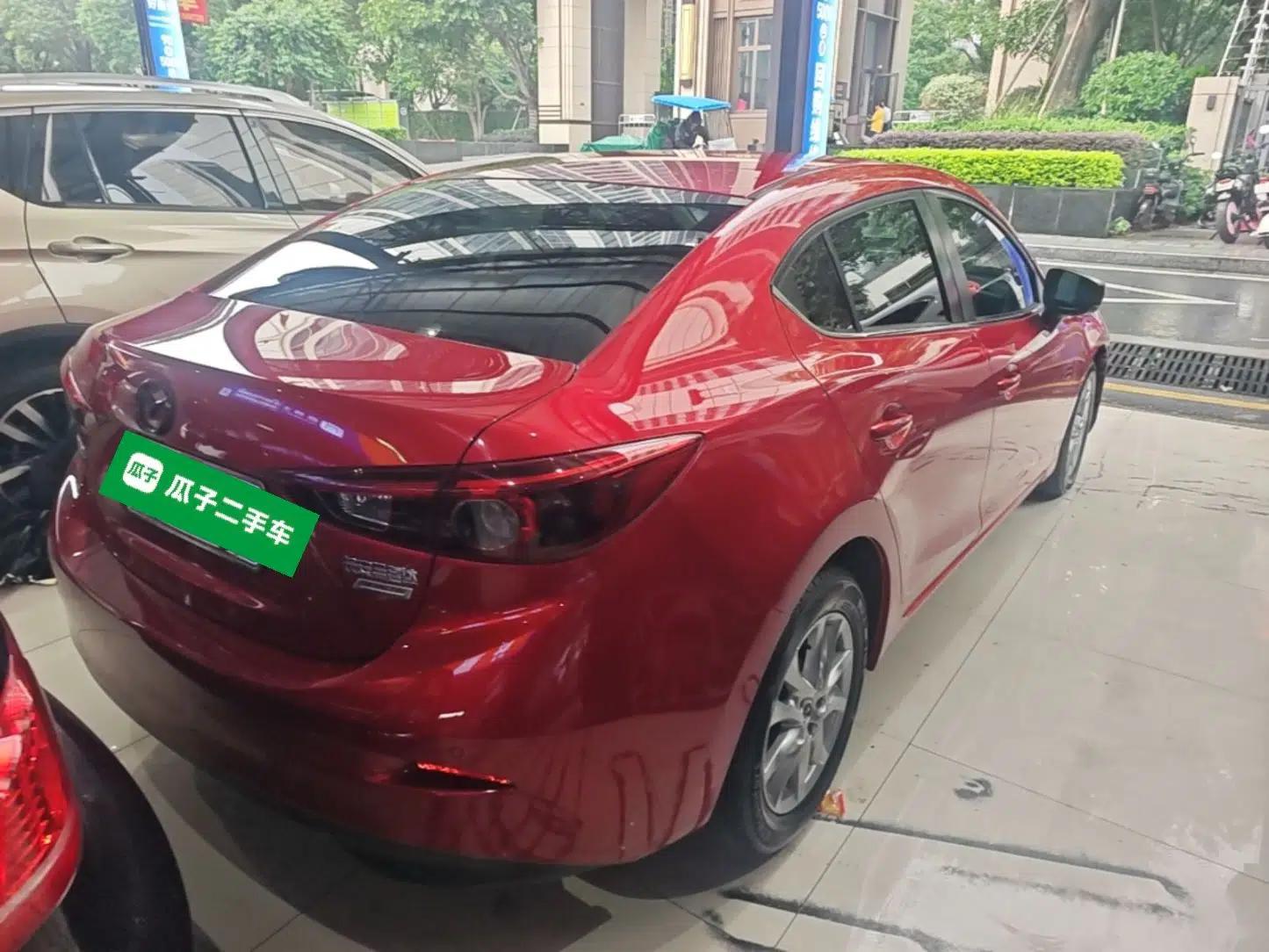 Mazda 3 Axela 2017 Sedan 1.5L Automatic Luxury Model China VI Standard — миниатюра 6