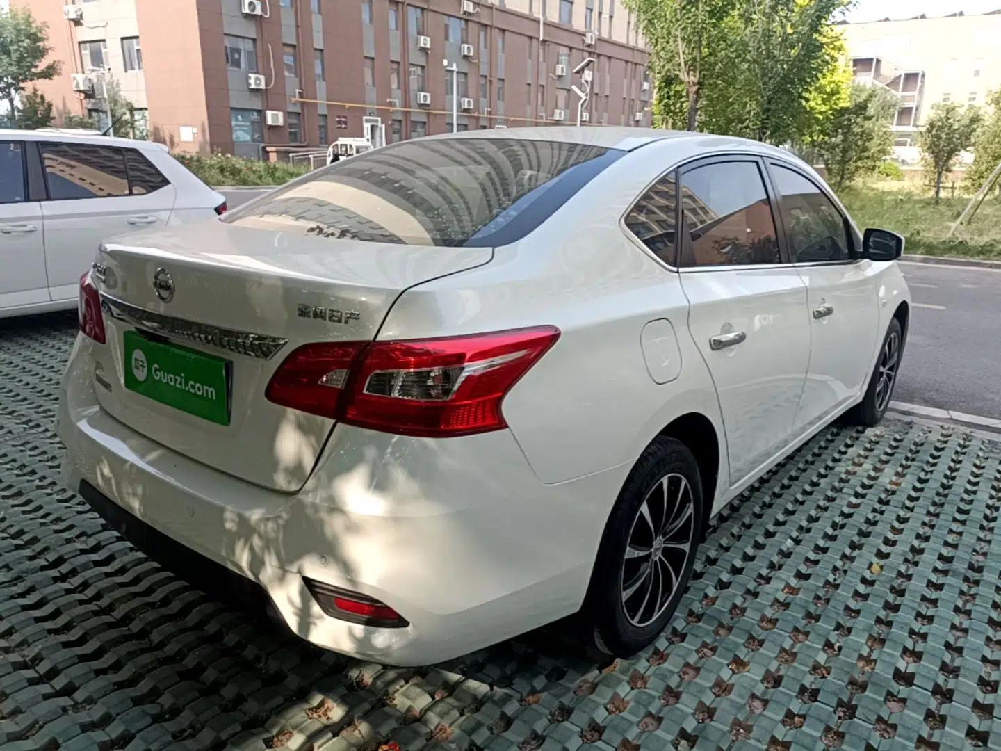 Nissan Sylphy 2019 Classic 1.6XE CVT Comfort Edition — миниатюра 4
