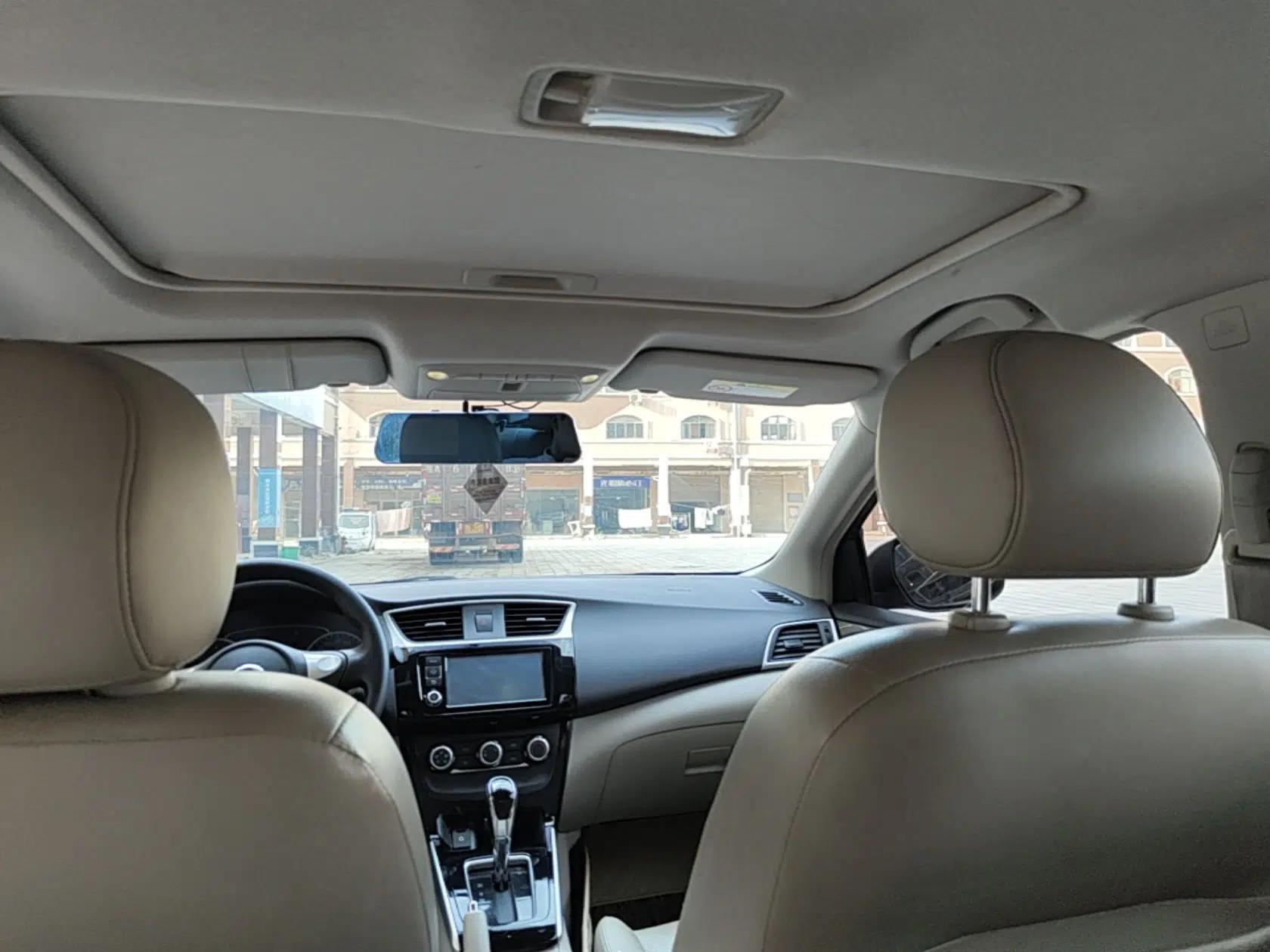 Nissan Sylphy 2016 1.6 XL CVT Deluxe Edition — миниатюра 21