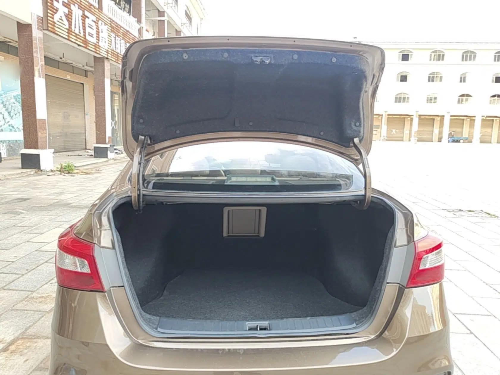 Nissan Sylphy 2016 1.6 XL CVT Deluxe Edition — миниатюра 22