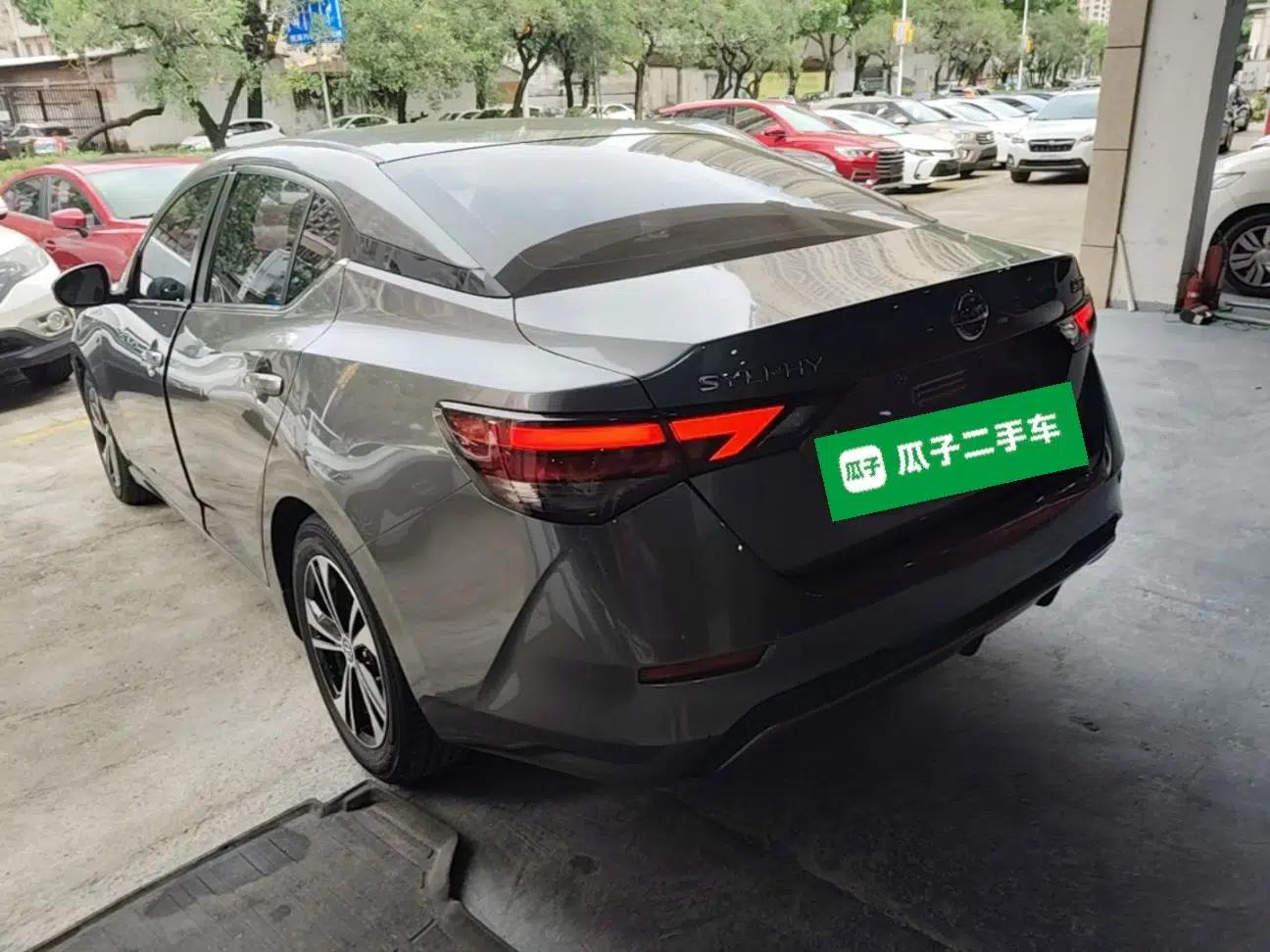 Nissan Sylphy 2021 1.6L XL CVT Enjoyment Edition — миниатюра 4