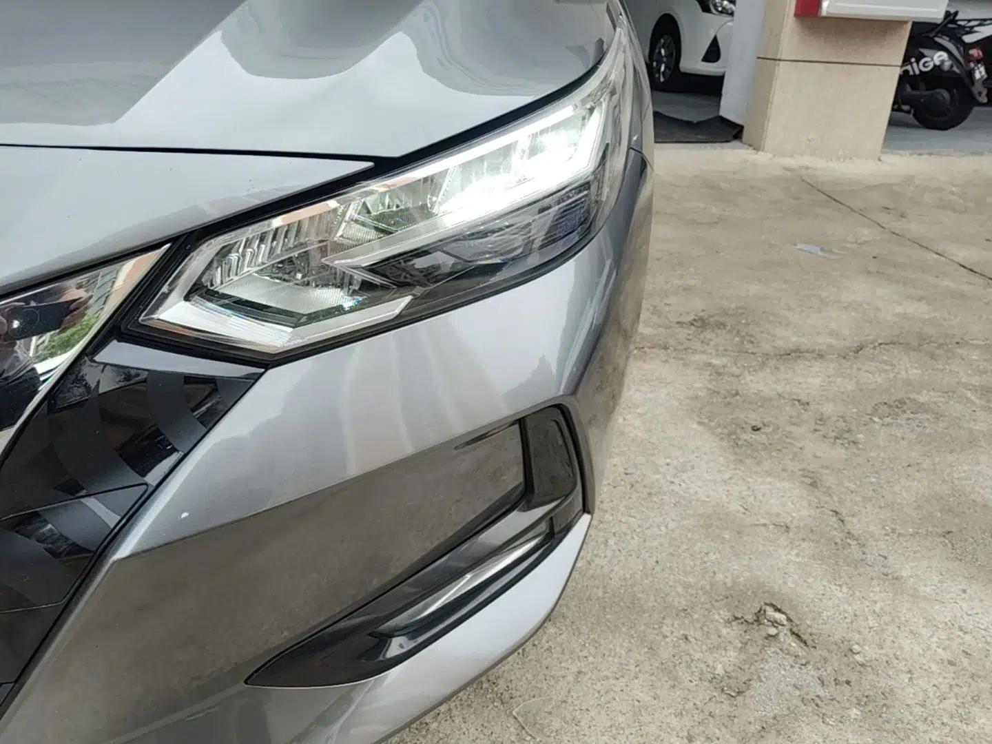 Nissan Sylphy 2021 1.6L XL CVT Enjoyment Edition — миниатюра 9