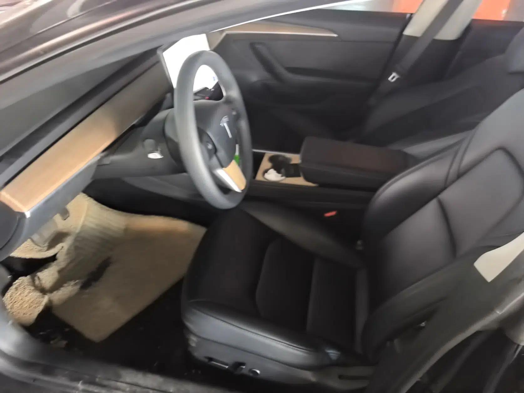Tesla Model 3 2022 Rear-Wheel-Drive Version — миниатюра 18