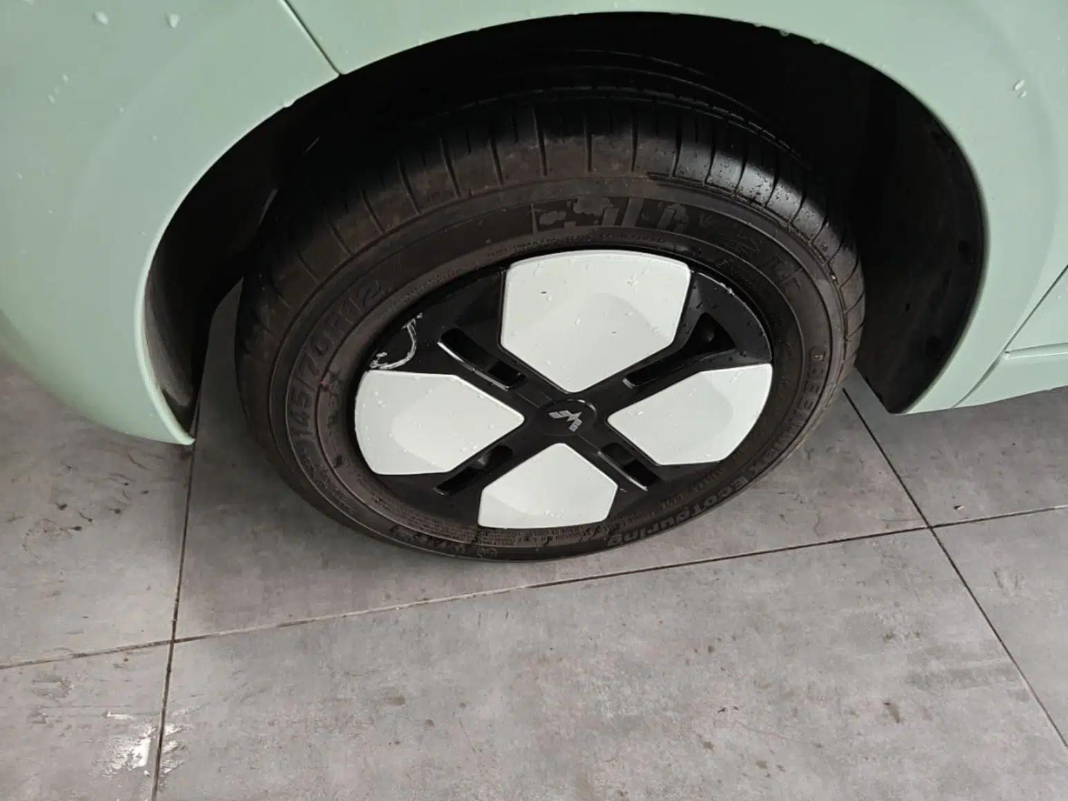Wuling Hongguang MINIEV 2024 3rd Generation 215km Advanced Version — миниатюра 8