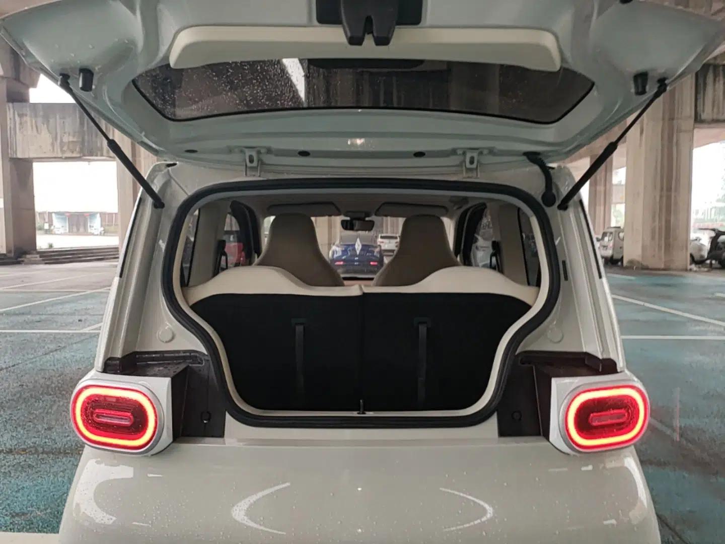 Wuling Hongguang MINIEV 2024 3rd Generation 215km Youth Edition — миниатюра 22