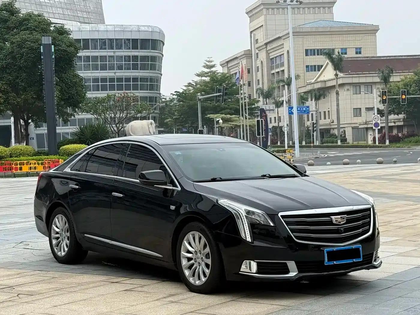 2018 Cadillac XTS 28T Elite — миниатюра 3
