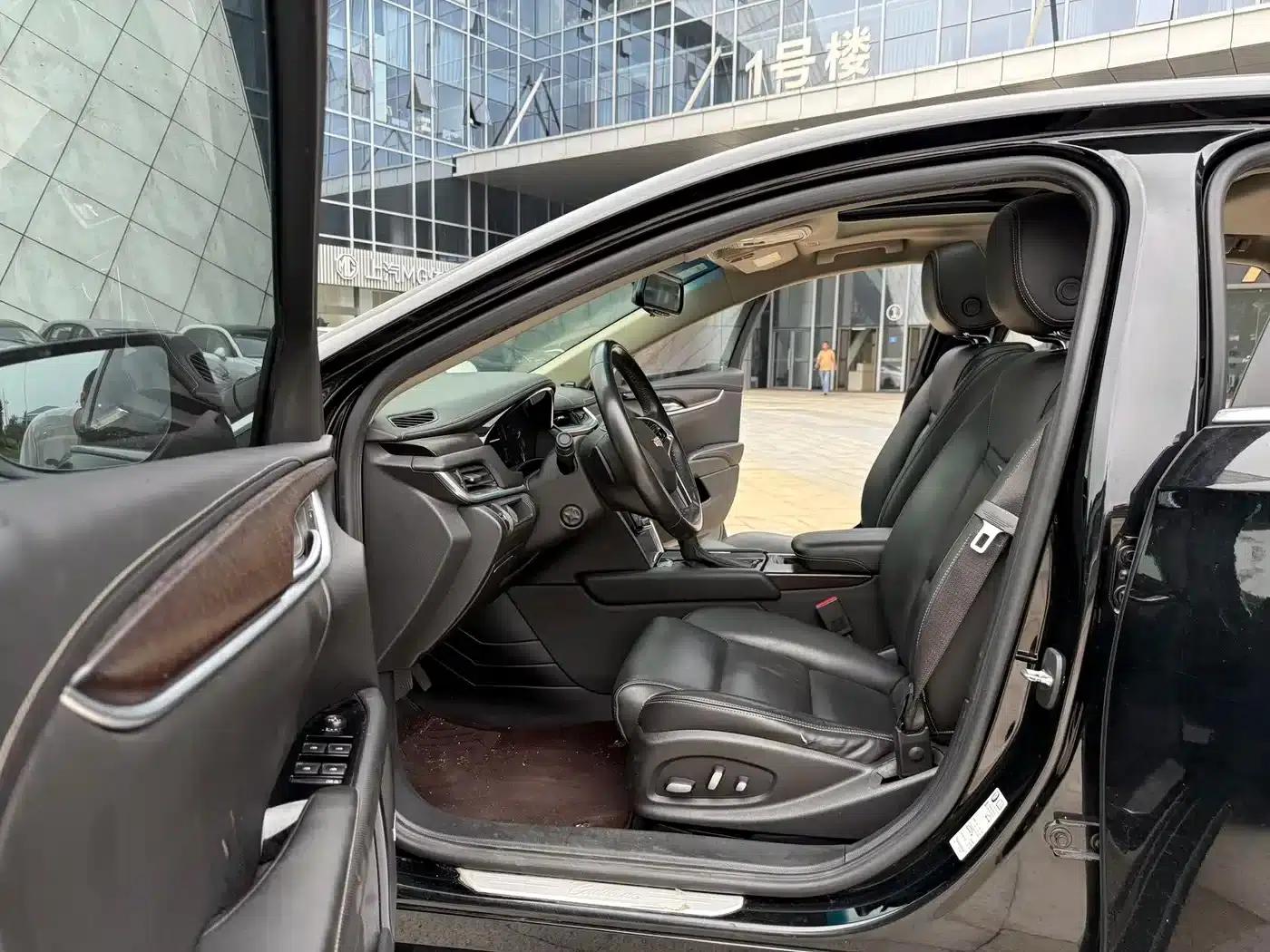 2018 Cadillac XTS 28T Elite — миниатюра 4