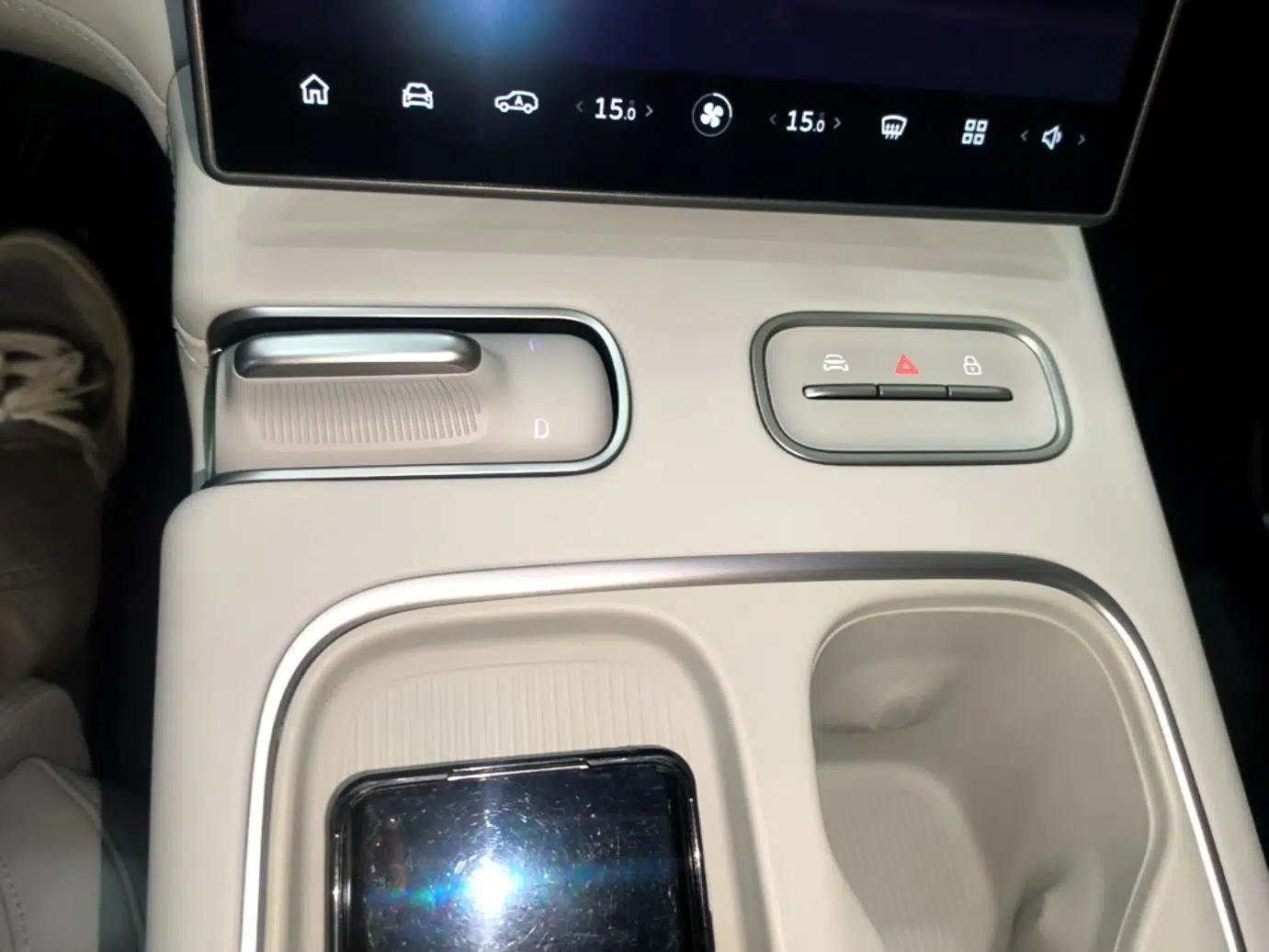 Nio ES6 2023 75 kWh — миниатюра 16