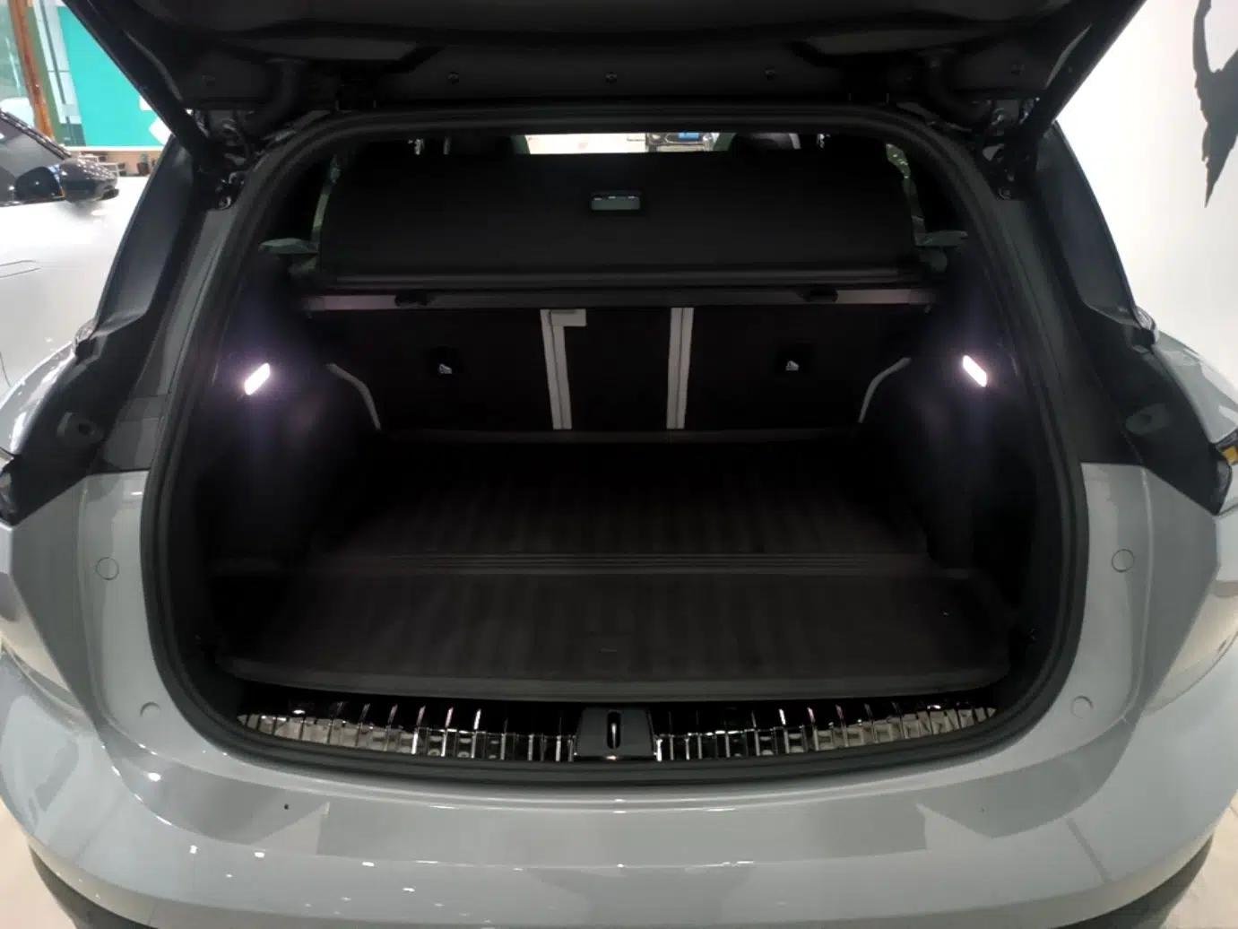 Nio ES6 2023 75 kWh — миниатюра 21