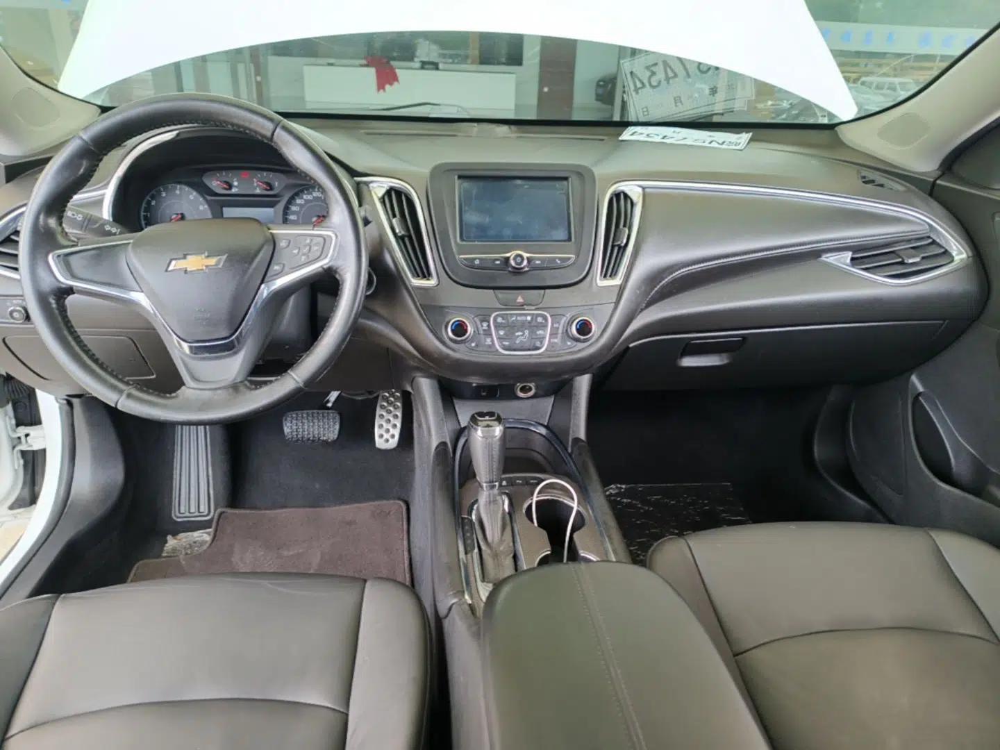Chevrolet Malibu XL 2017 1.5T Automatic Ruichi Edition — миниатюра 12