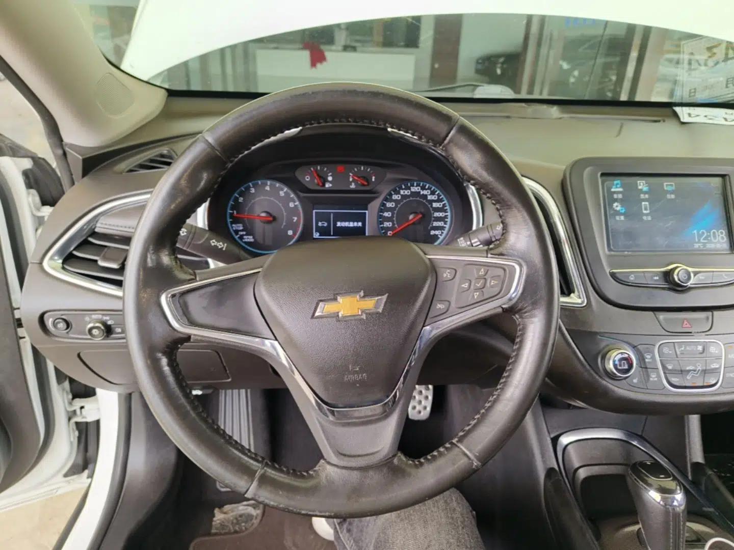 Chevrolet Malibu XL 2017 1.5T Automatic Ruichi Edition — миниатюра 13
