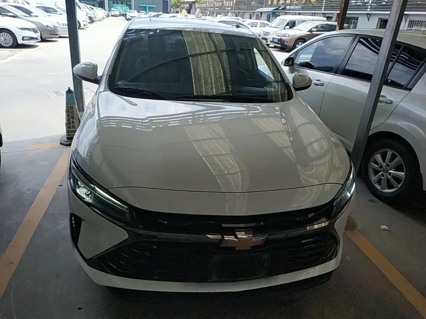 Chevrolet Monza 2023 1.5L Dual-Clutch Enjoyment Edition — миниатюра 2