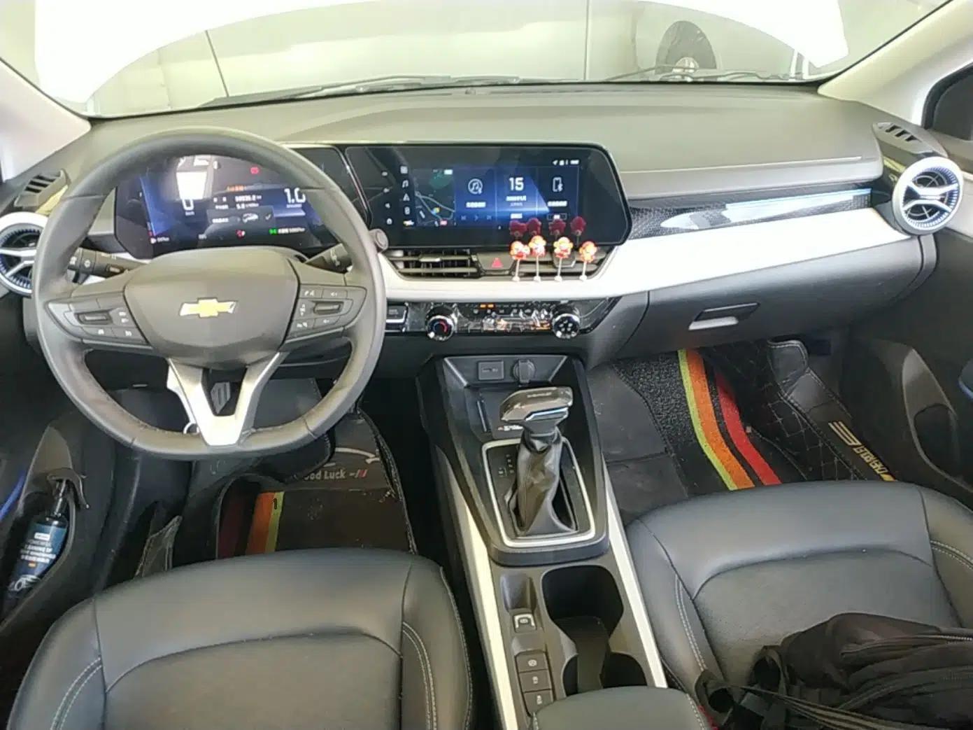 Chevrolet Monza 2023 1.5L Dual-Clutch Enjoyment Edition — миниатюра 13