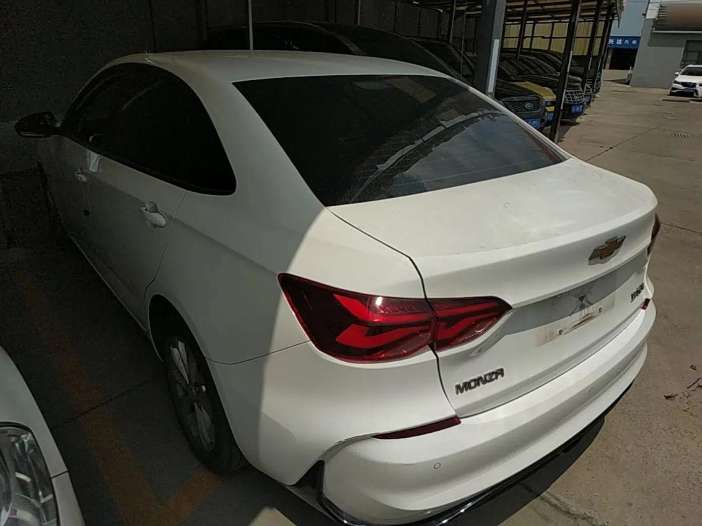 Chevrolet Monza 2023 1.5L Dual-Clutch Enjoyment Edition — миниатюра 4
