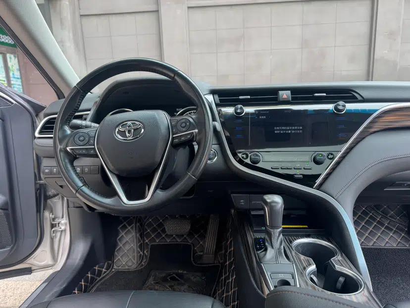 Toyota Camry 2019 2.0G Luxury Edition China VI Standard — миниатюра 8