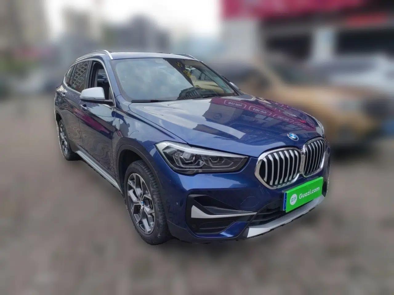 BMW X1 2022 sDrive20Li Luxury Model — миниатюра 3