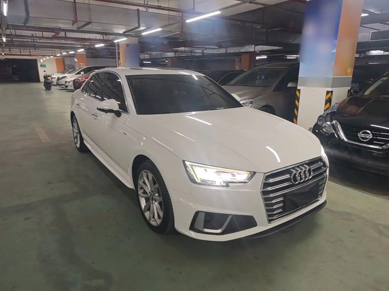 Audi A4L 2019 40 TFSI Fashion Edition China VI Emission Standard — миниатюра 3