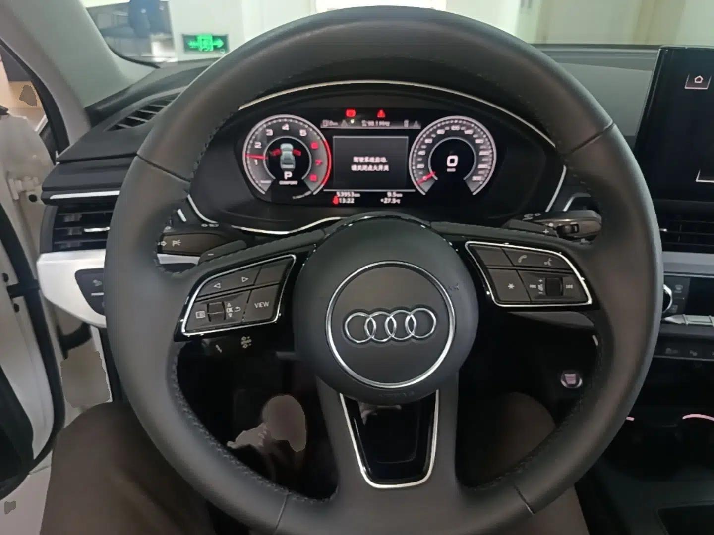 Audi A4L 2020 40 TFSI Luxury Prestige Edition — миниатюра 14