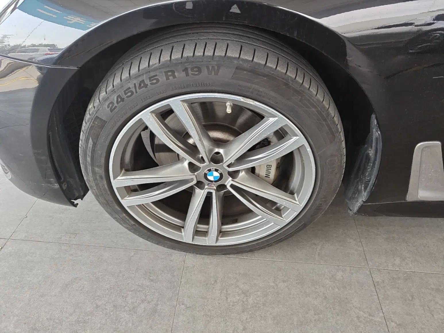 BMW 7 Series 2018 730Li Leading Model M Sport Package — миниатюра 8