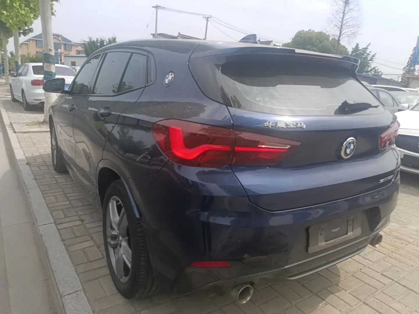 BMW X2 2021 sDrive25i Leading Model M Sport Package — миниатюра 4