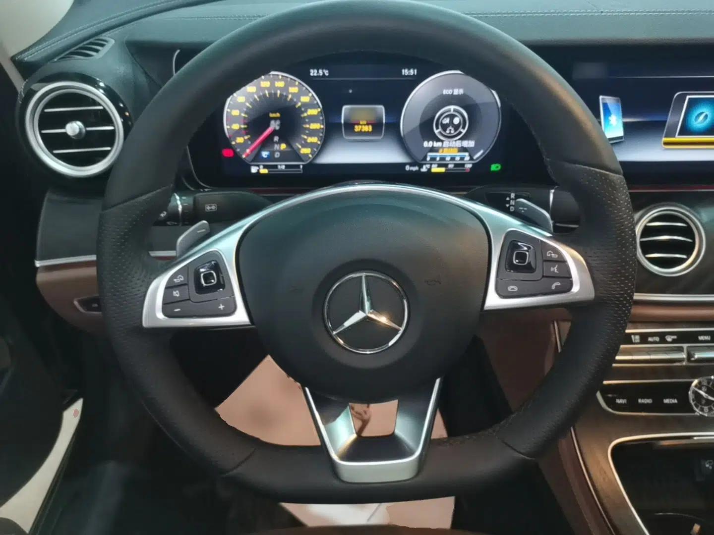 Mercedes-Benz E-Class 2016 E 200 L Sport Edition — миниатюра 14